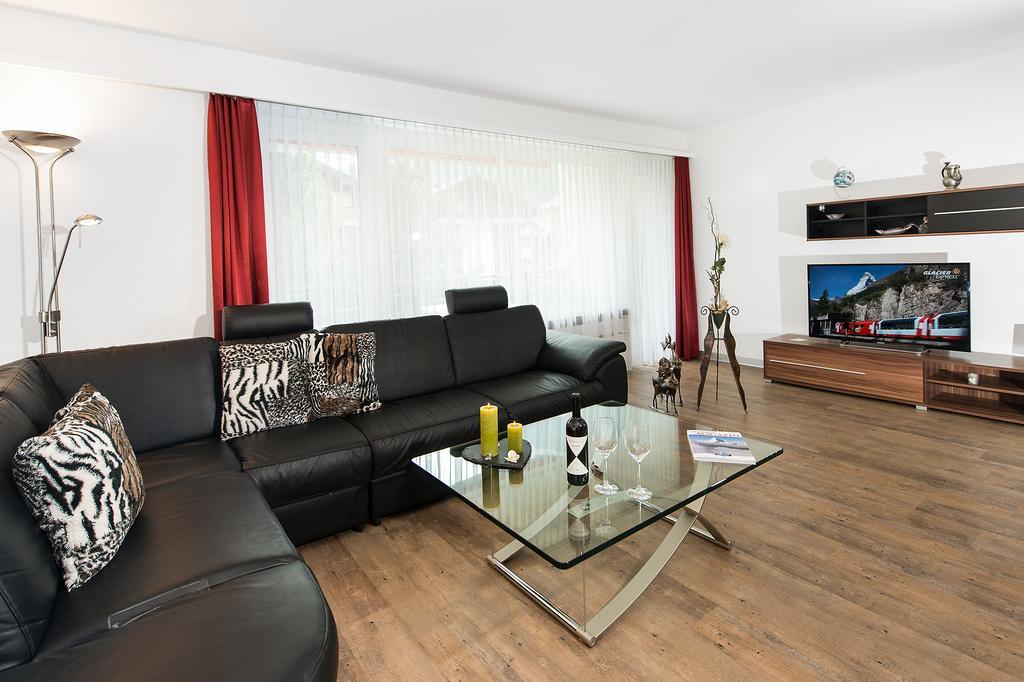 Апартаменты Haus Sonnmatt Церматт Экстерьер фото