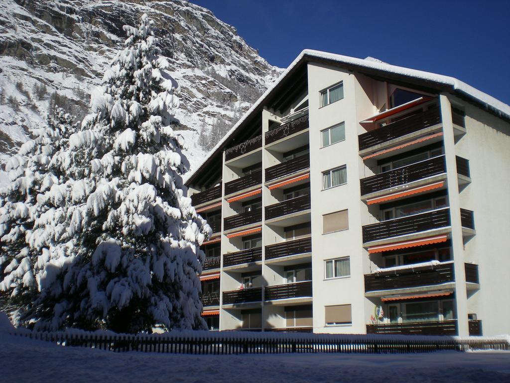 Апартаменты Haus Sonnmatt Церматт Экстерьер фото